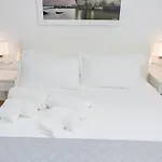Vento Di Sicilia Bed & Breakfast 4*